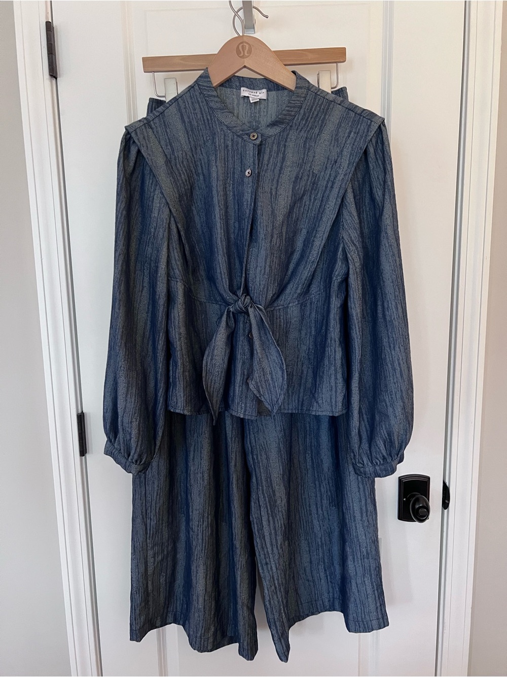 Current Air Dark Chambray Wide Leg Pant Set Size Medium EUC